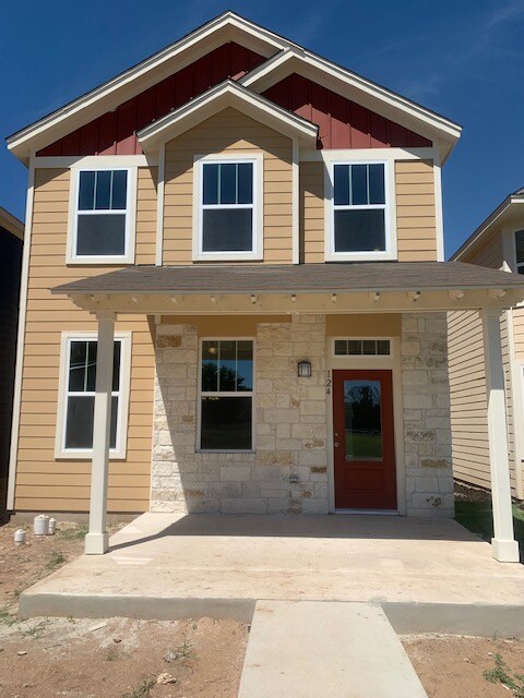 Building Photo - 124 Martha Ln