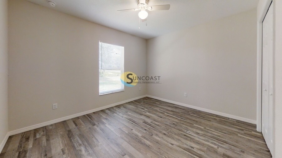 Building Photo - 5 Dogwood Cir Pass