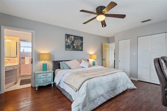 Building Photo - 9298 Sun Isle Dr NE