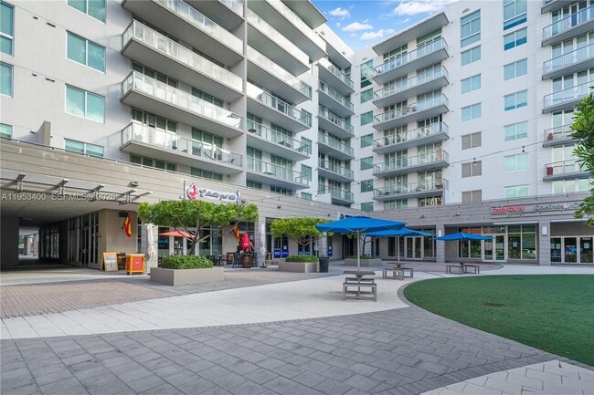 Building Photo - 7751 NW 107th Ave