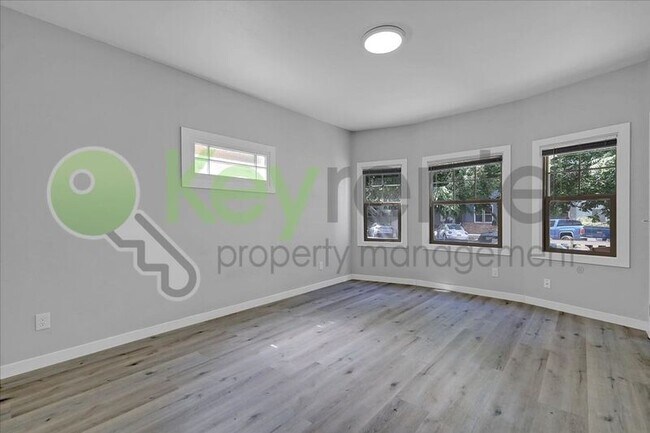 Building Photo - 1517 23rd St