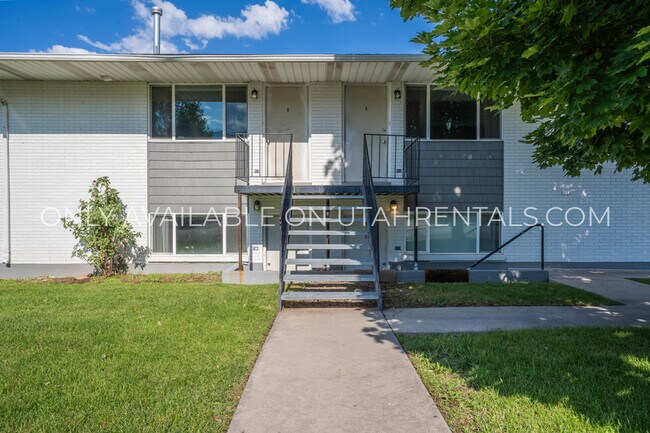 Building Photo - 689 E 100 N