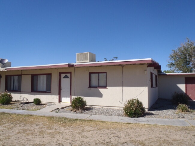 Primary Photo - 337 Oasis Dr