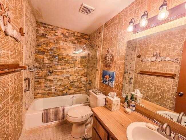 Building Photo - 8044 NW 41 Ct