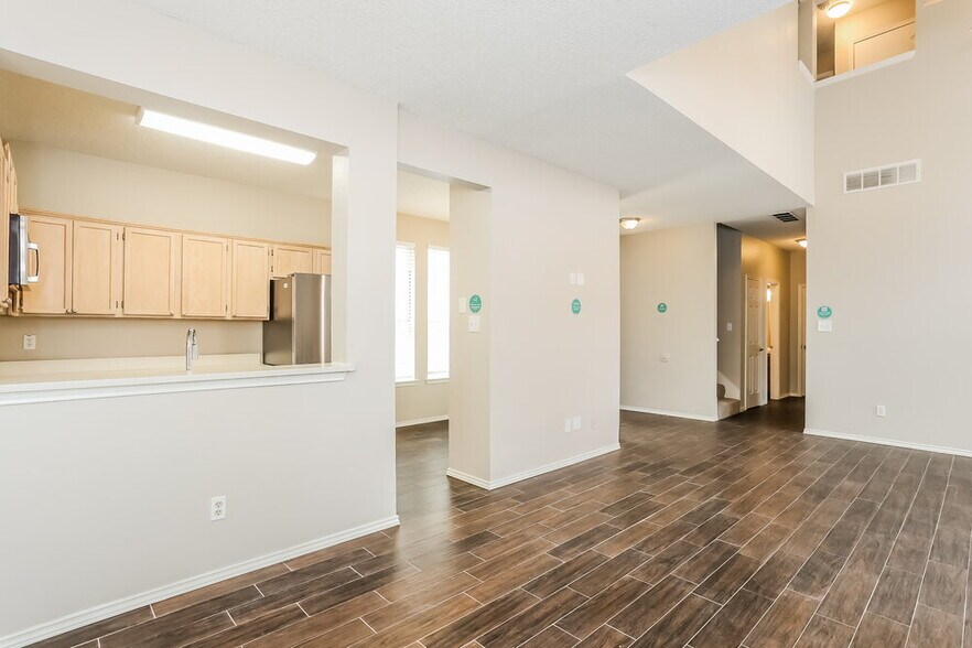 Building Photo - 1130 Colbert Ln