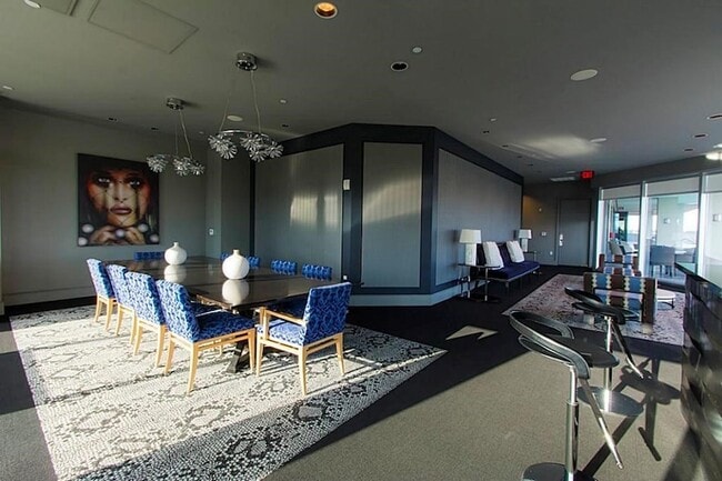 Building Photo - 1600 Post Oak Blvd