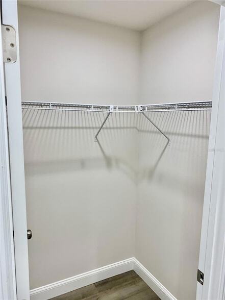 Building Photo - 6338 Lenape Ln