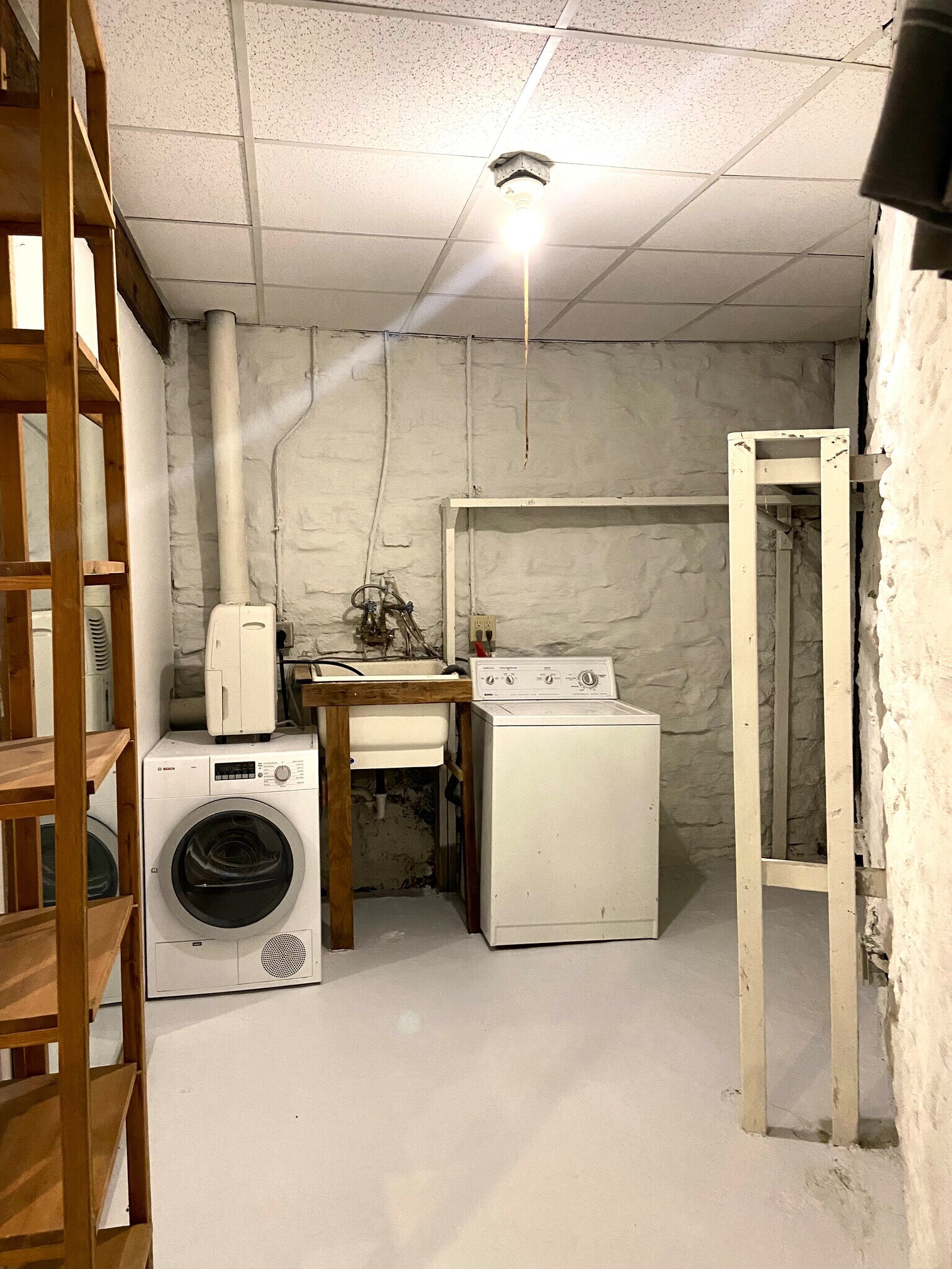 Washer & Dryer, Laundry area - 400 19th Ave S