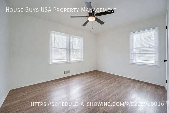 Building Photo - 11409 E 31st St S