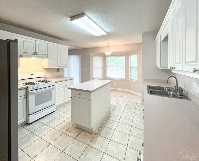 Building Photo - 766 Marlin Spike Dr