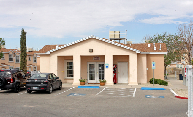 Building Photo - Western Sunshine Apartments