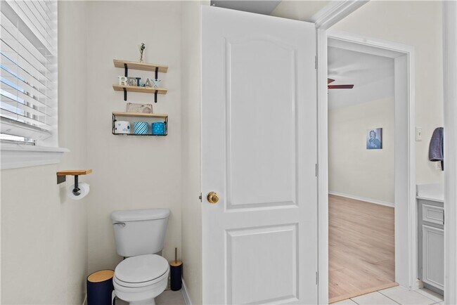 Building Photo - 6302 Penny Ln