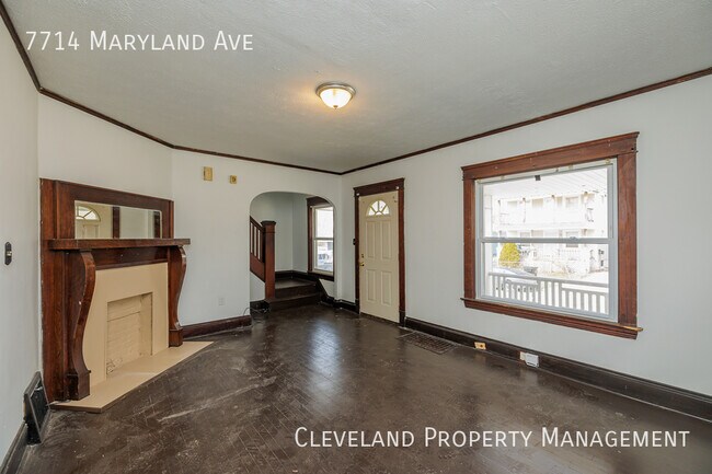 Building Photo - Beautiful Single Family Home!