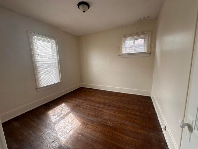 Building Photo - 2293 W Philadelphia St