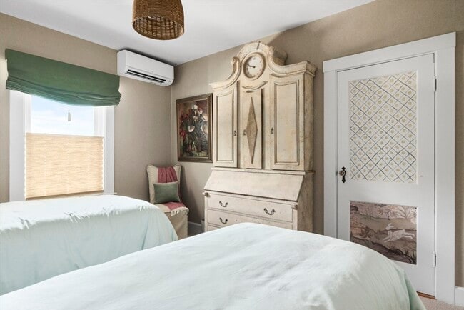 Building Photo - 117 Eastern Ave