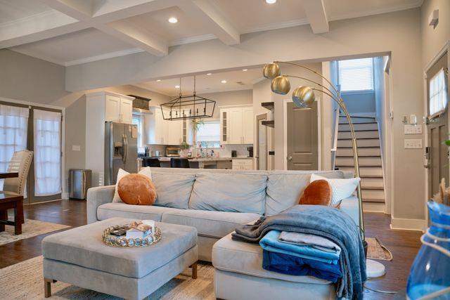 Building Photo - 1005 Birch St SW