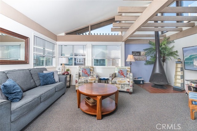 Building Photo - 112 31st St