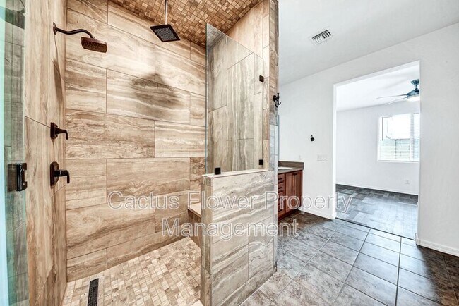 Building Photo - 9751 E Palladium Dr