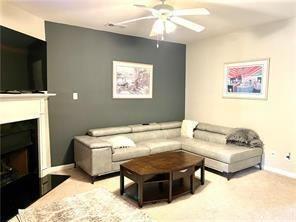 Building Photo - 2068 Executive Dr S