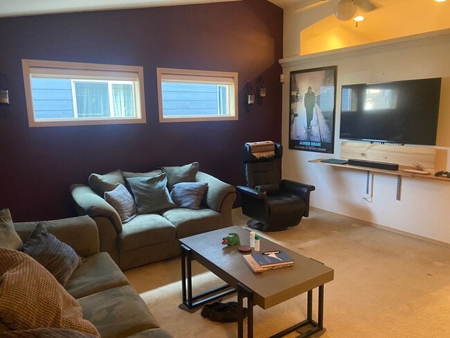Building Photo - Mount Vernon 3 Bedroom, 2.5 bath