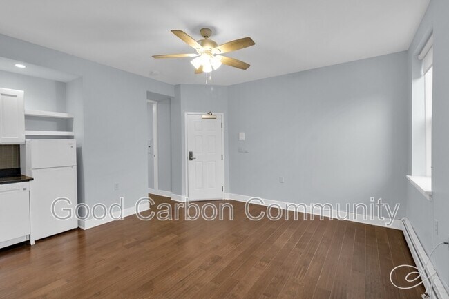 Building Photo - 401 Delaware Ave