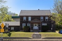 Building Photo - 486 Main St