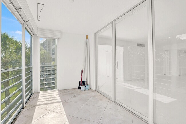 Building Photo - 804 Cypress Blvd