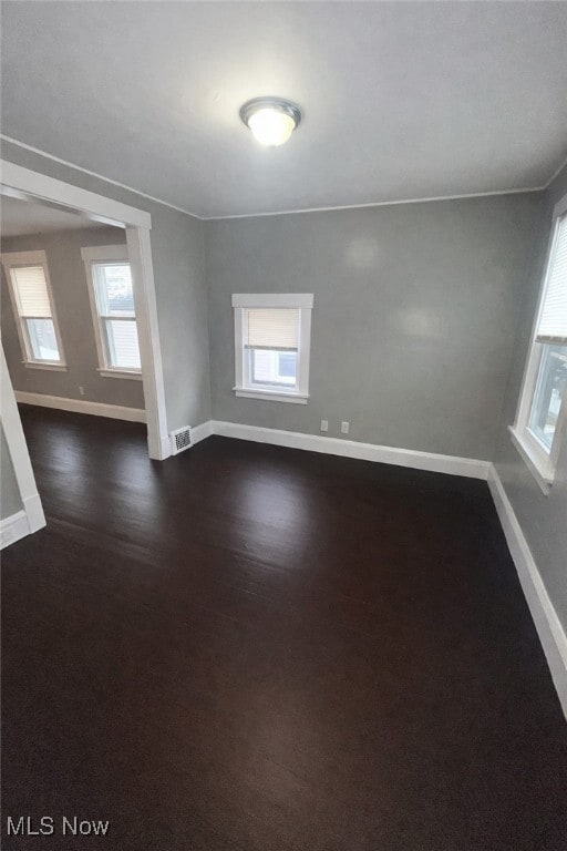 Building Photo - 7410 Wentworth Ave