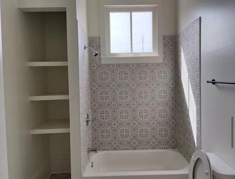 Building Photo - 1841 St Ann St.