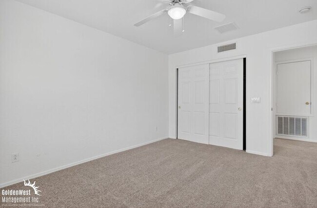 Building Photo - Beautiful 4Bdm 3.5Ba Home in South Phoenix!