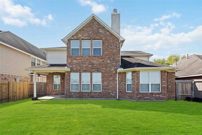 Building Photo - 6226 Oxford Lake Dr