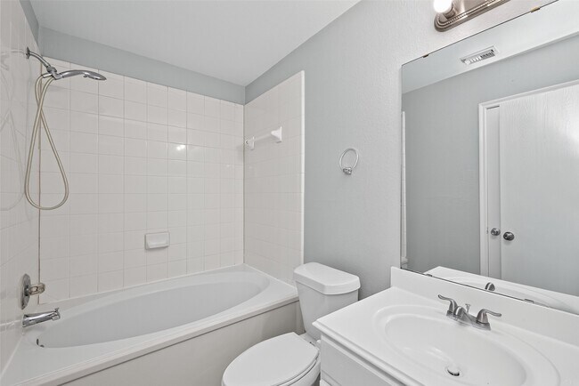 Building Photo - 22851 Twisting Pine Dr