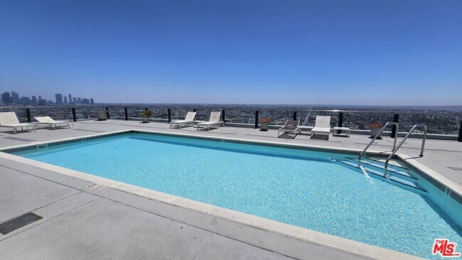 Building Photo - 3810 Wilshire Blvd