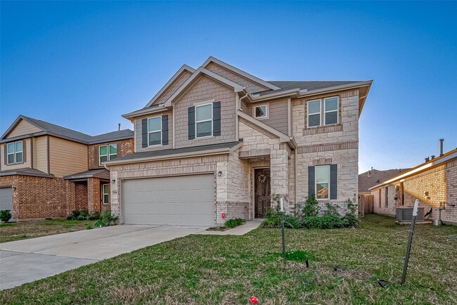 Building Photo - 7106 Escondido Dr