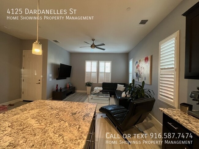 Building Photo - 4125 Dardanelles St