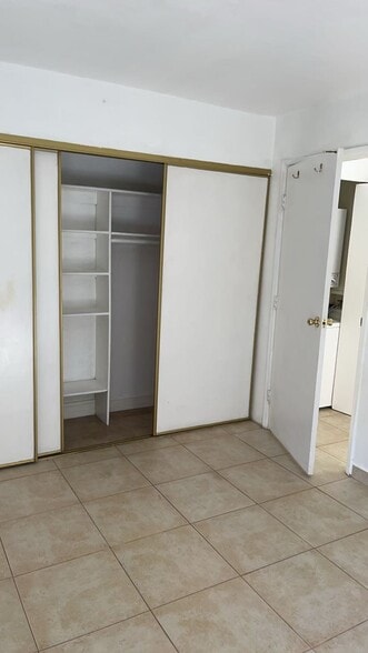 Building Photo - 440 Elm Dr