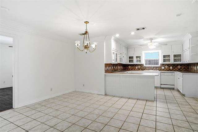 Building Photo - 1812 Kynette Dr