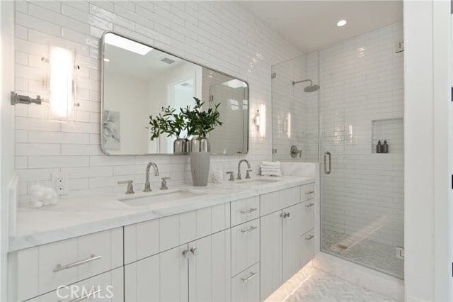 Building Photo - 11825 Tennessee Ave