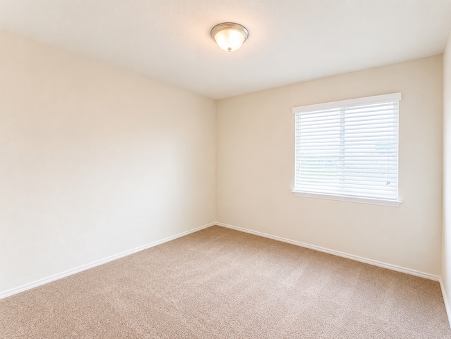 Building Photo - AVAILABLE JUNE 22; APPLY TODAY ON OUR WEBSITE!!!