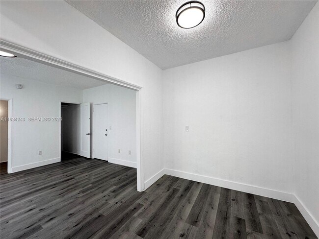 Building Photo - 900 Jefferson Ave