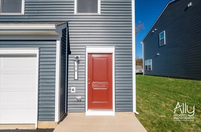 Building Photo - 54 Sophie Kathryn Dr