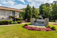 Main entrance - The Heritage at White Pond