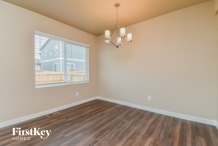 Building Photo - 11148 Murrelet Dr