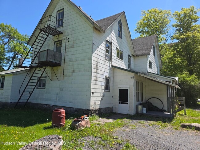 Building Photo - 1253 NY-214