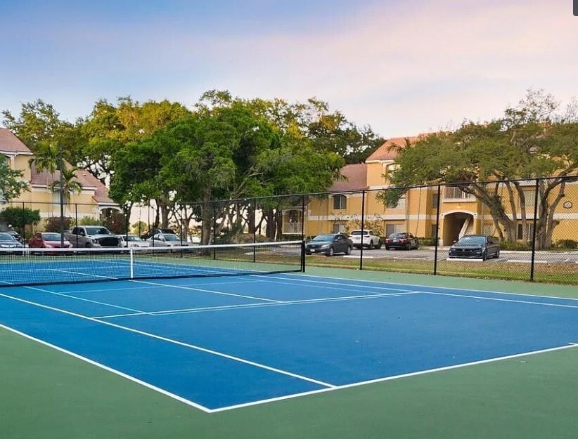 Building Photo - 2341 NW 33rd St