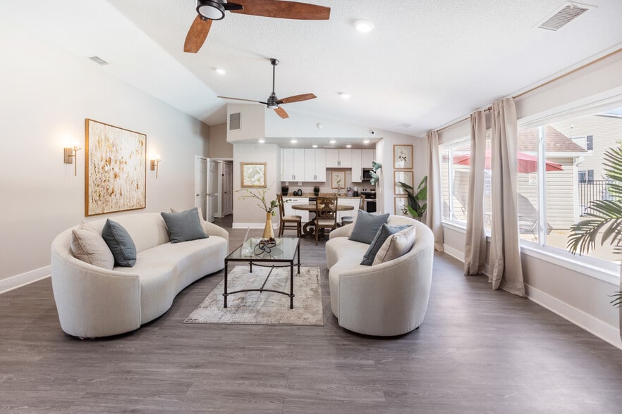 Primary Photo - Maplewood Park