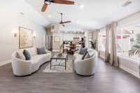 Building Photo - Maplewood Park