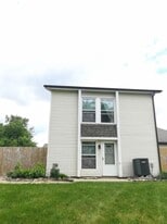 Building Photo - 1200 Robbins Run Ct