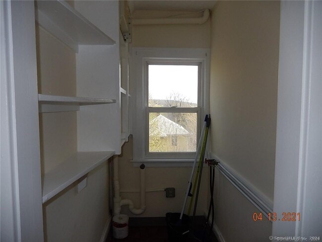 Building Photo - 25 Pratt St