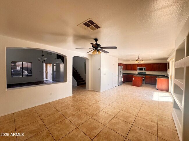 Building Photo - 20956 N Sansom Dr